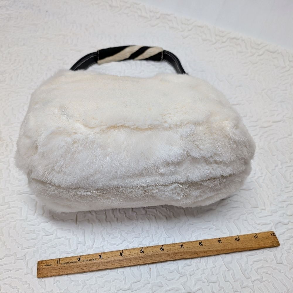 CASTELLARI | Rabbit Fur Made in Italy - Picture 9 of 14